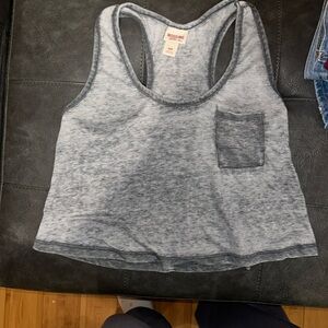 Razor back cropped tank